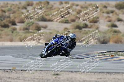 media/Oct-05-2025-CVMA (Sun) [[beeef4f201]]/Race 2-Supersport Middleweight/